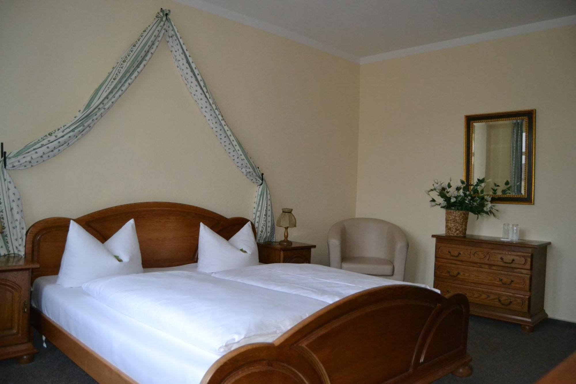 Hotel Anker Saalfeld Saale Bilik gambar