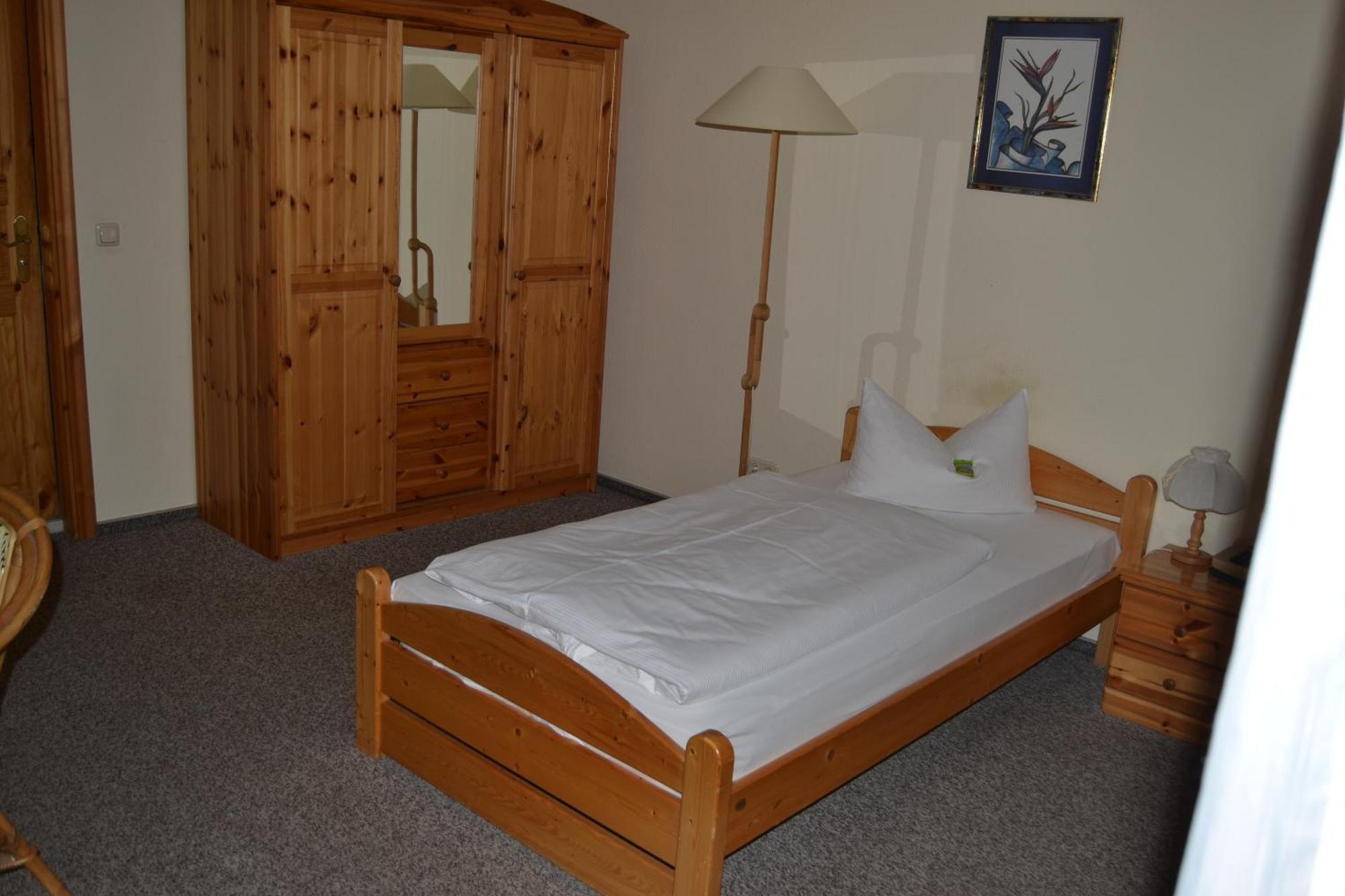 Hotel Anker Saalfeld Saale Bilik gambar