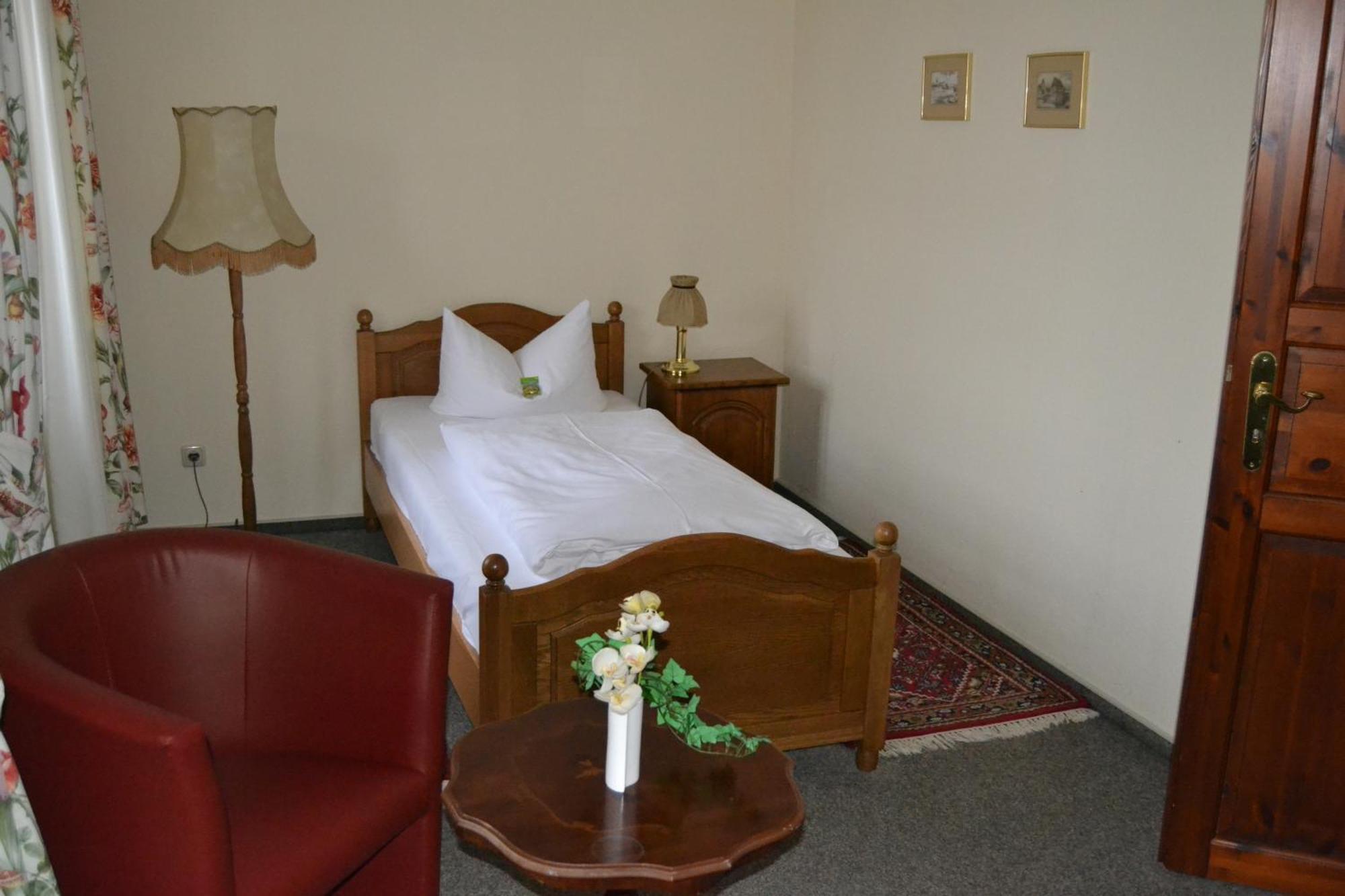 Hotel Anker Saalfeld Saale Bilik gambar